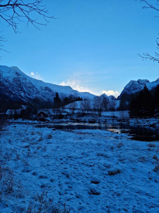 Vila Naustvoll Olden Exteriér fotografie