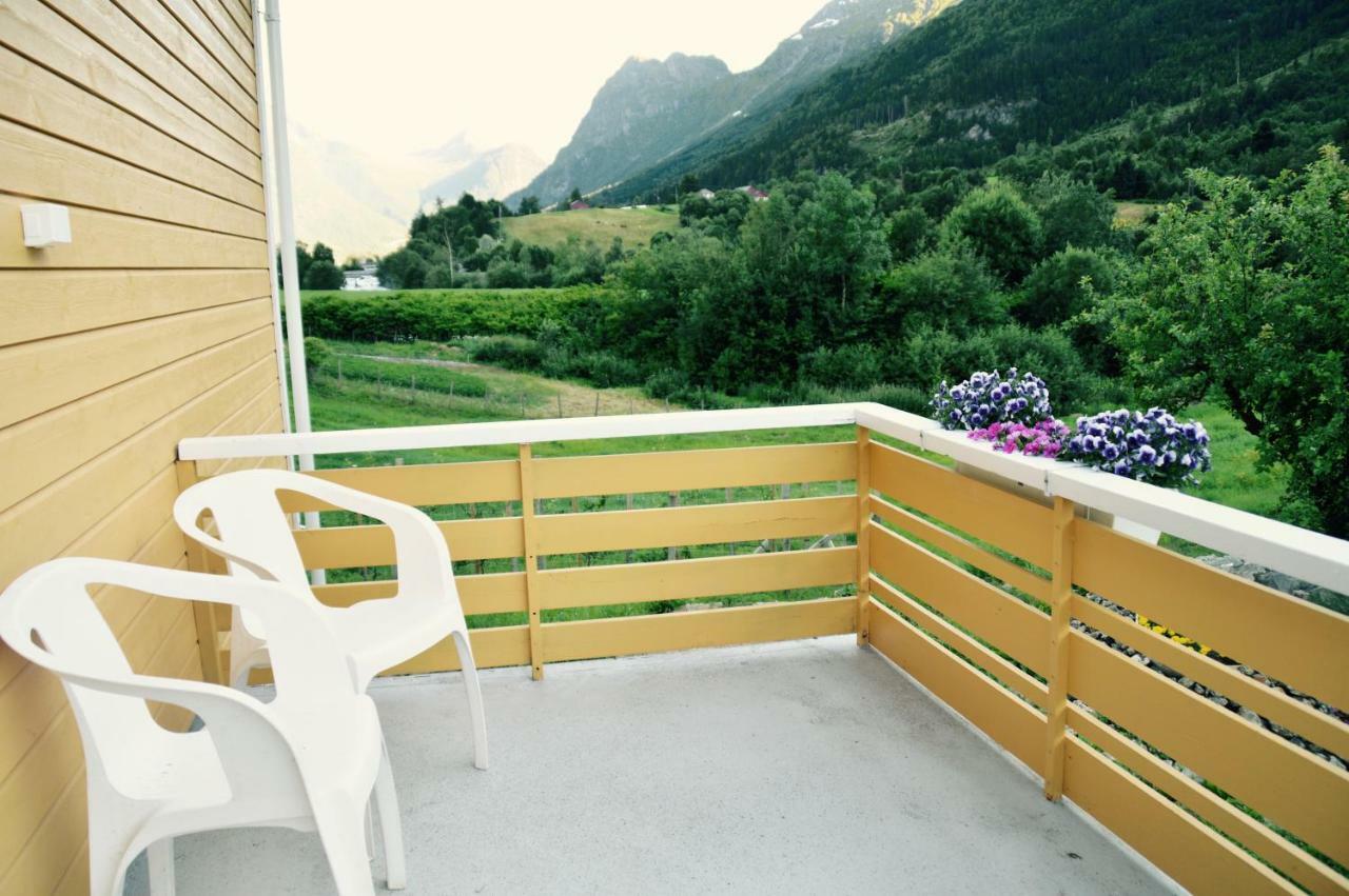 Vila Naustvoll Olden Exteriér fotografie